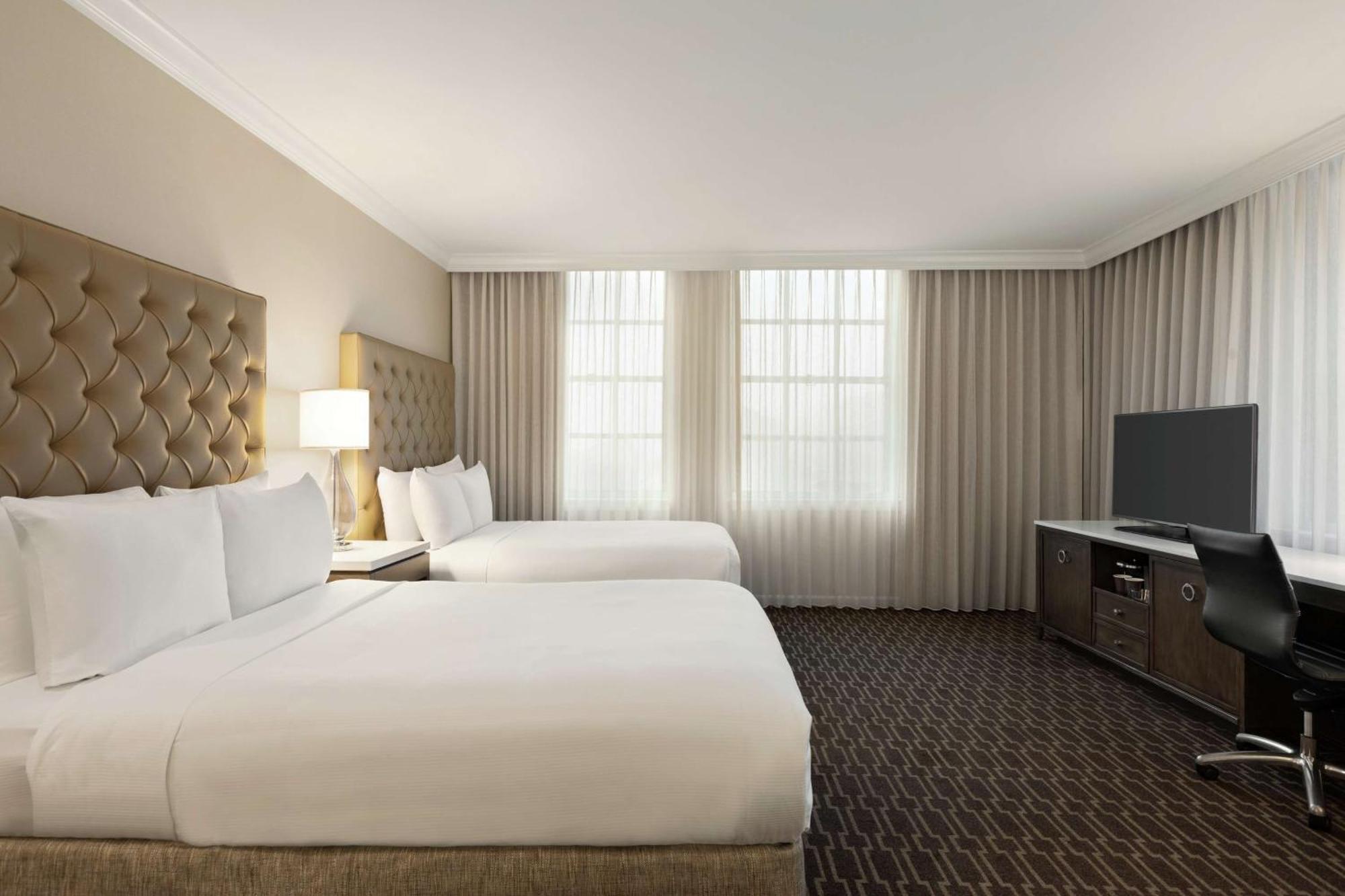 Hilton New Orleans / St. Charles Avenue Hotel Екстериор снимка